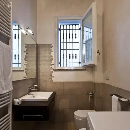 Parmacentro 3* Парма