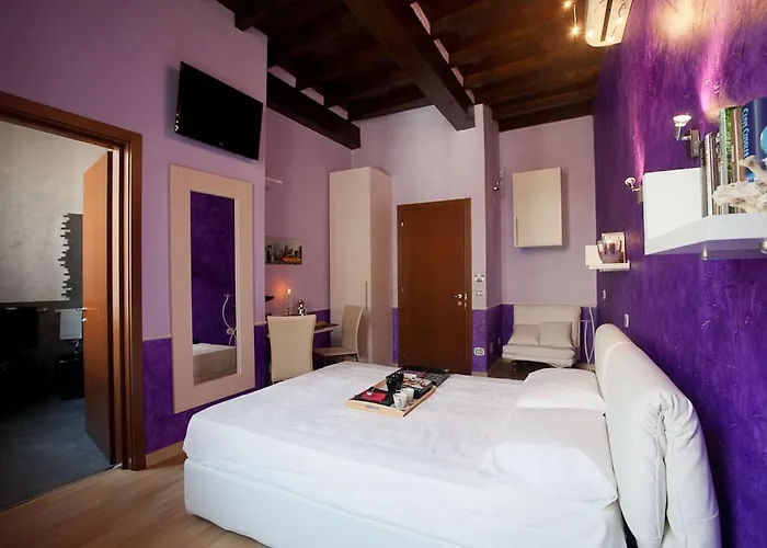 Bed and breakfast Parmacentro 3*